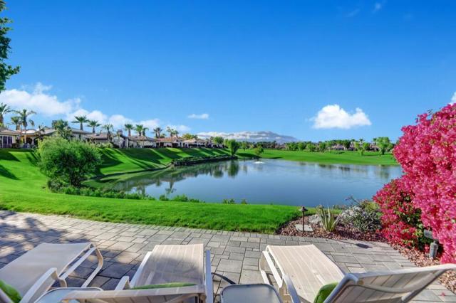 241 Arrowhead Drive, Palm Desert, CA 92211