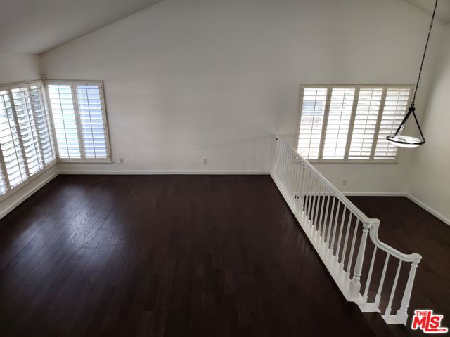 6415 Bradley Place, Los Angeles CA: https://media.crmls.org/mediaz/0eeeece2-e7f1-40ff-9bbf-926641198527.jpg