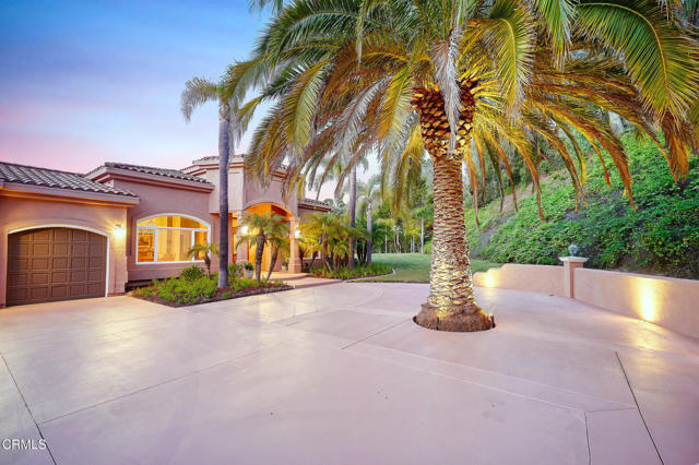 1690 Calle Tierra Vista, Camarillo CA: https://media.crmls.org/mediaz/0eef0c48-a6dd-4e5c-848f-4a1fb6de25ca.jpg