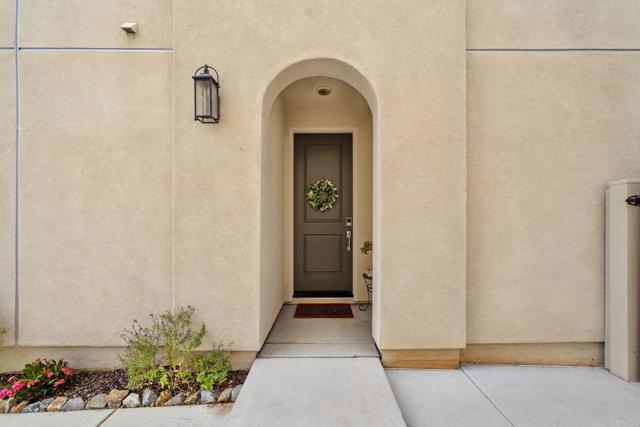 Image 3 of 54 For 256 Hass Lane