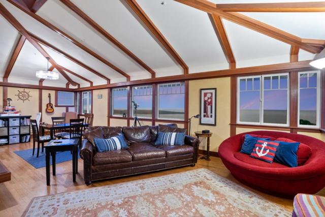 10 Maui Lane, Dillon Beach CA: https://media.crmls.org/mediaz/0ef01392-1509-4d32-9176-6e2c7ceec29f.jpg