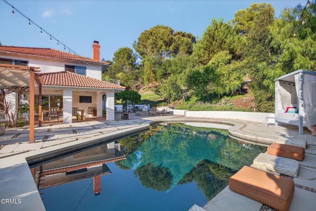 1195 Rancho Court, Ojai CA: https://media.crmls.org/mediaz/0ef0f90e-bd75-40e3-a5fa-5769c9ae785b.jpg