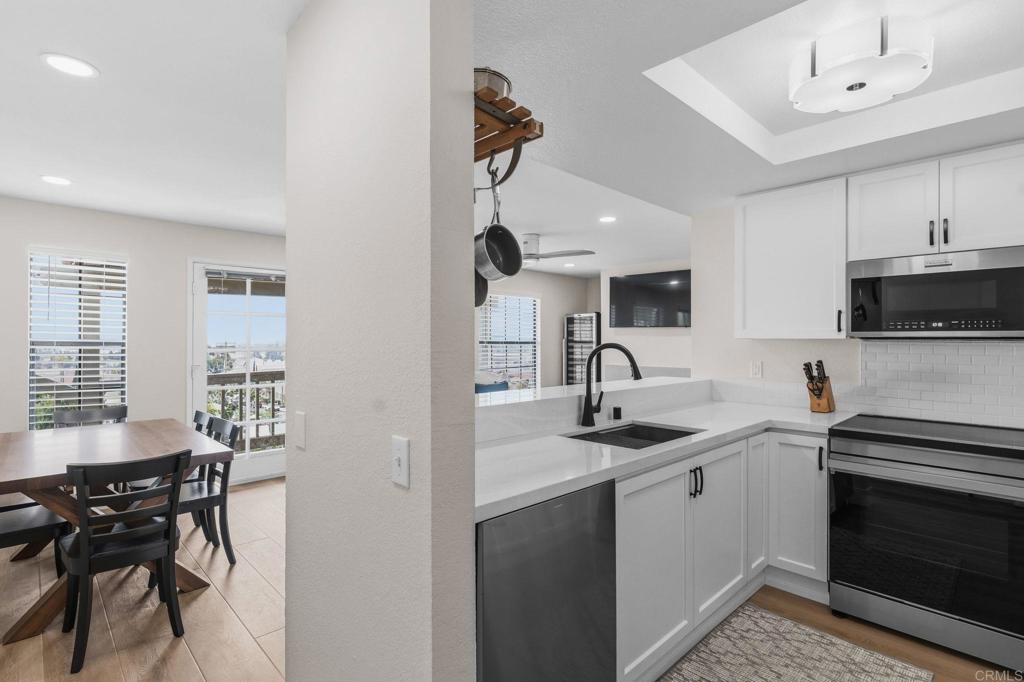3961 Hortensia Street - photo 10