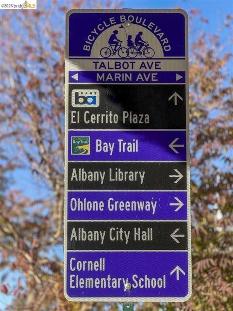 Image 28 of 41 For 848 Stannage Ave 11