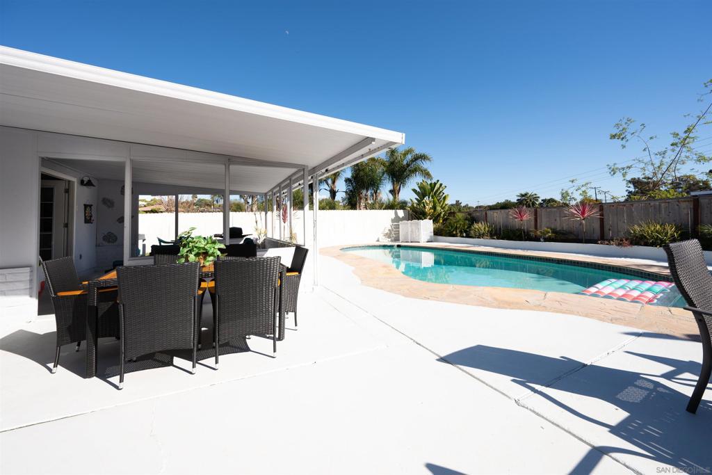 MLS #250037133SD image #18