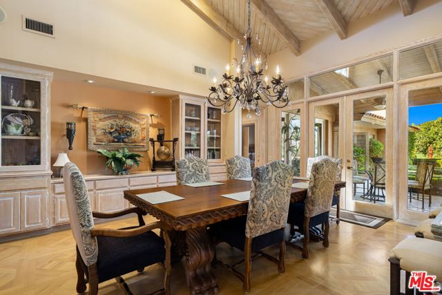 71150 N Thunderbird Terrace, Rancho Mirage CA: https://media.crmls.org/mediaz/0ef2d343-13af-468e-b835-d12a09289894.jpg