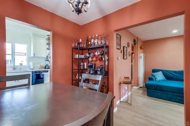 Detail Gallery Image 11 of 25 For 900 W Brazil St, Compton,  CA 90220 - 3 Beds | 1 Baths
