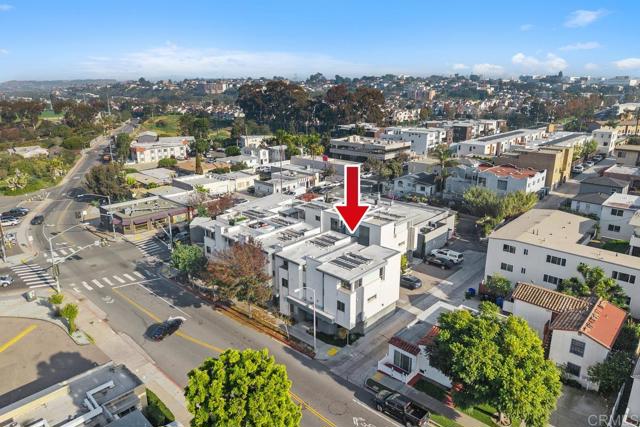 Detail Gallery Image 22 of 24 For 2187 Catalina Bld, San Diego,  CA 92107 - 2 Beds | 2/1 Baths