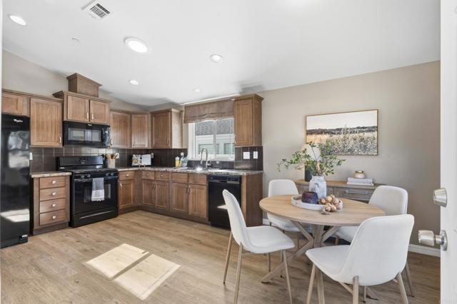 Detail Gallery Image 9 of 29 For 2239 Black Canyon Rd, Ramona,  CA 92065 - 2 Beds | 2 Baths