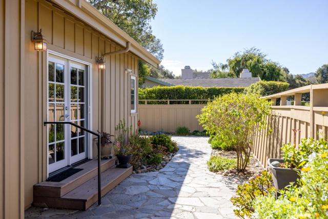 25401 Markham Lane,  CA: https://media.crmls.org/mediaz/0ef3f431-5097-472c-ac95-1a8ed24687a4.jpg