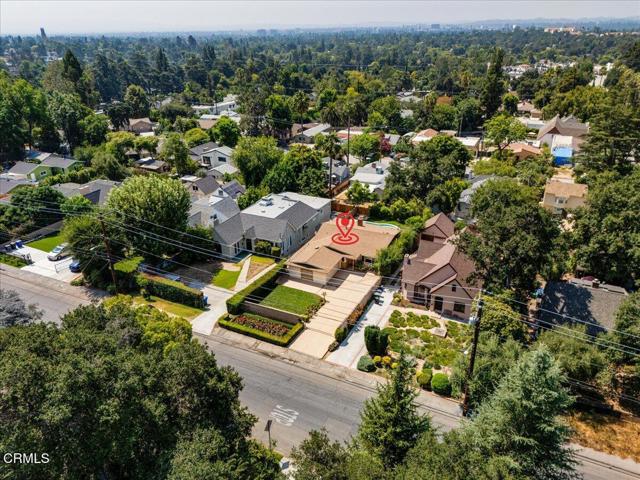 476 E Calaveras Street, Altadena CA: https://media.crmls.org/mediaz/0ef5c0b5-be28-4b0d-96a4-6429e4d47804.jpg