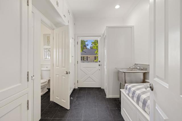 2551 Grant Street, Calistoga CA: https://media.crmls.org/mediaz/0ef6e974-30fa-4adb-b761-1b0c80195457.jpg