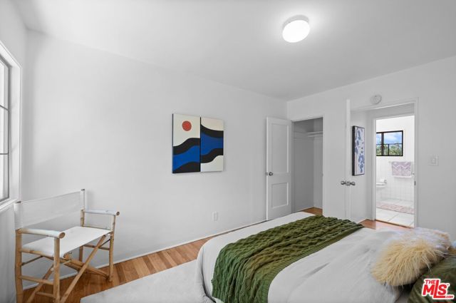 5443 1/2 Village, Los Angeles CA: https://media.crmls.org/mediaz/0ef7c30d-bb42-4095-9327-087462ba8aff.jpg