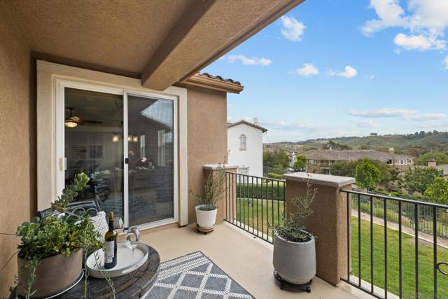 12680 Creekview Drive, San Diego CA: https://media.crmls.org/mediaz/0ef9661f-18a9-4cd1-98c7-738033d411ed.jpg