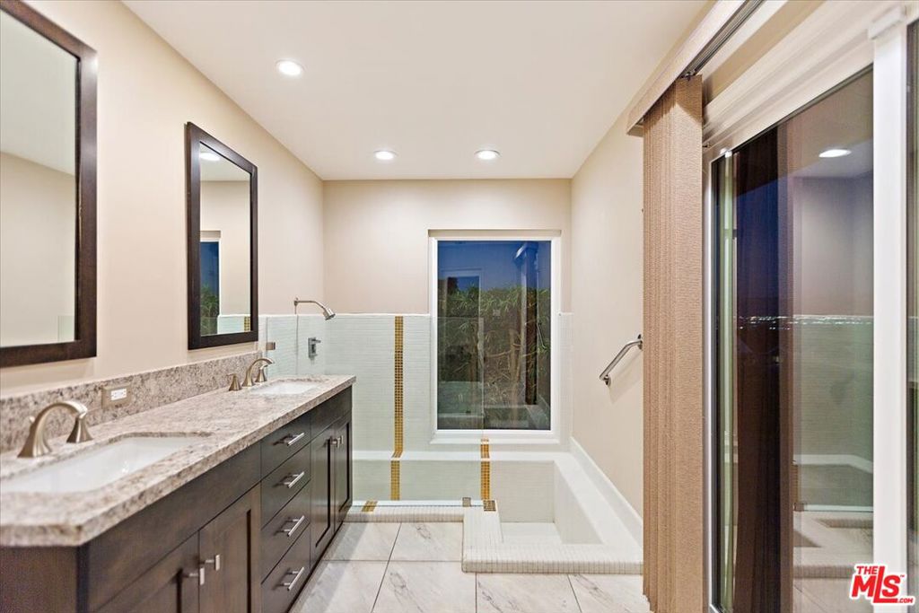 15451 Longbow DriveSherman Oaks img 26