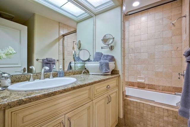 Image 45 of 51 For 31350 Lake Vista Circle