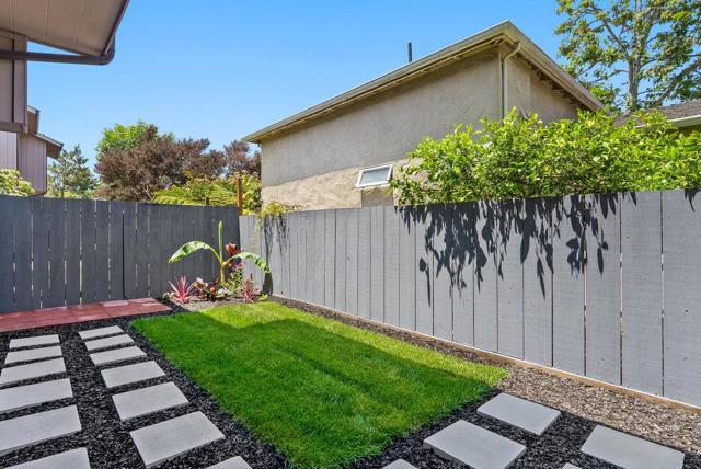 751 7th Avenue, Santa Cruz CA: https://media.crmls.org/mediaz/0efcb61b-cdc0-46fa-8cd8-a0c5f6d99f96.jpg