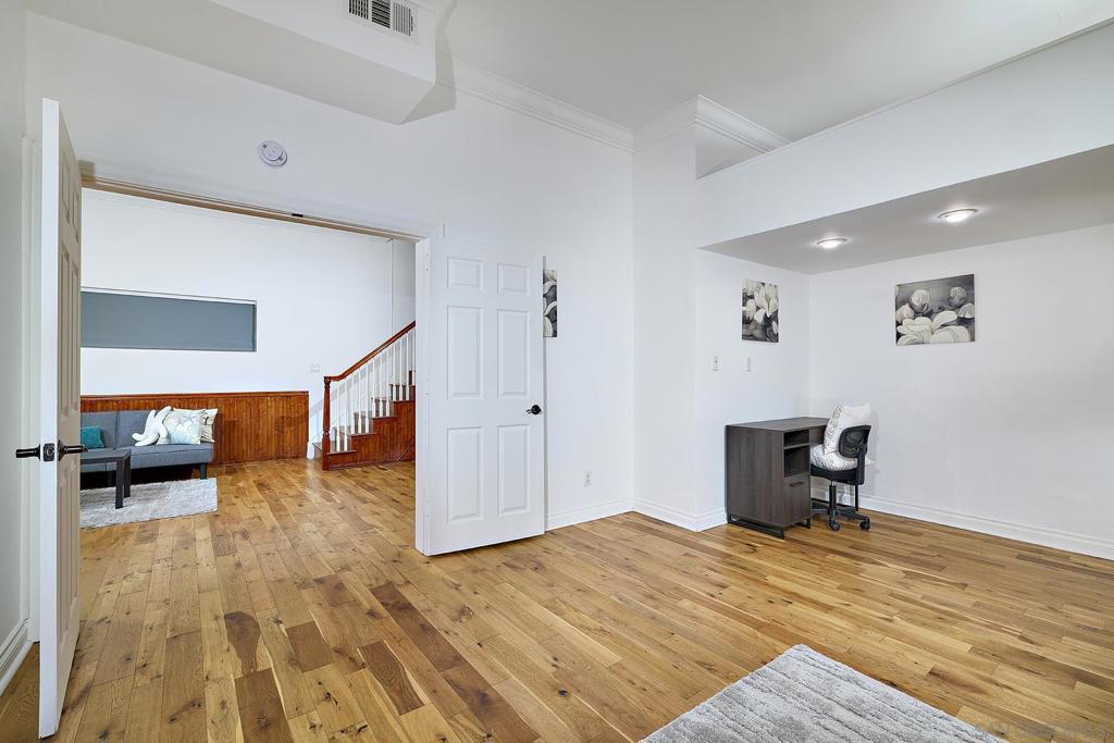 MLS #250045035SD image #18