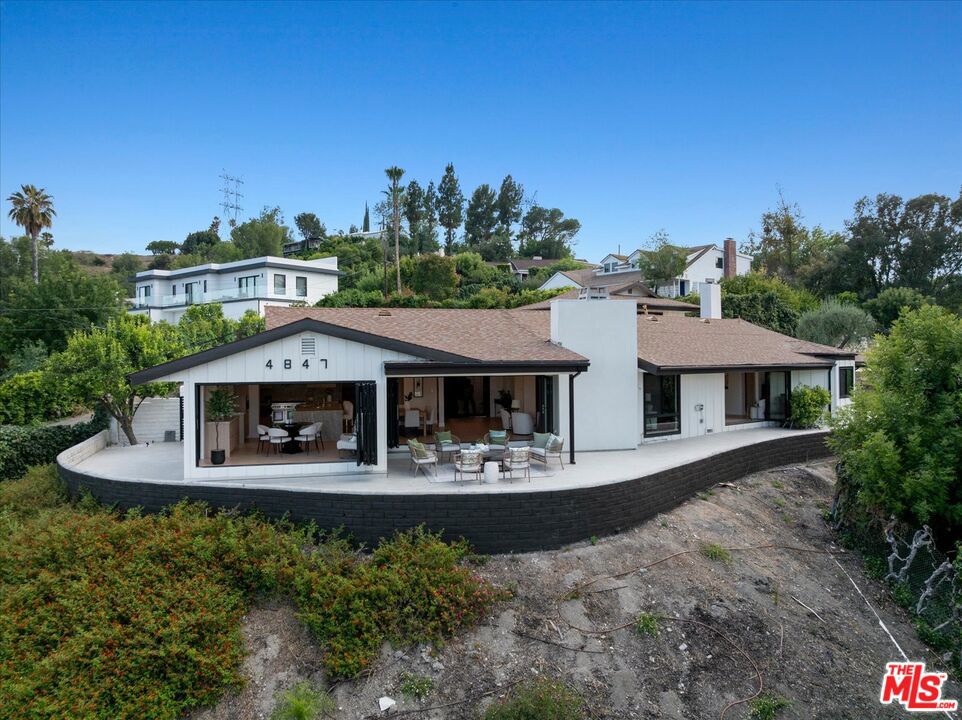 MLS #26845903 image #1
