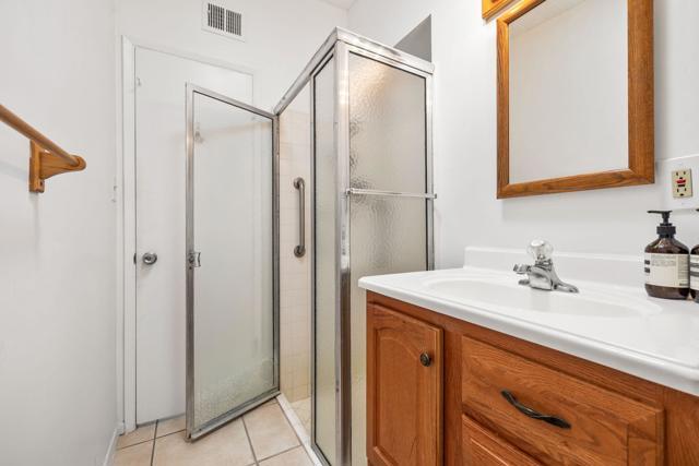 2211 N Starr Road, Palm Springs CA: https://media.crmls.org/mediaz/0efe2f59-540d-42c5-bcd8-25c5cb481207.jpg