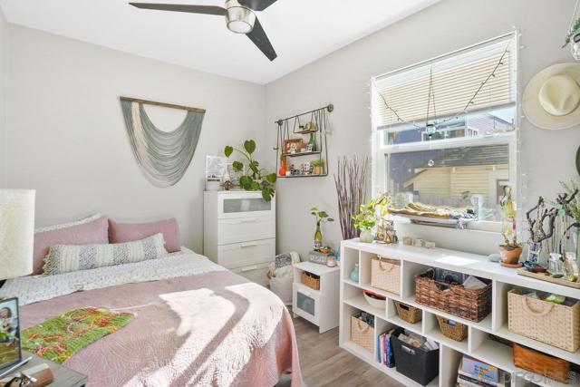 931 21st, San Diego CA: https://media.crmls.org/mediaz/0eff0fb5-c7f1-45b4-9d51-c6942f5343a3.jpg
