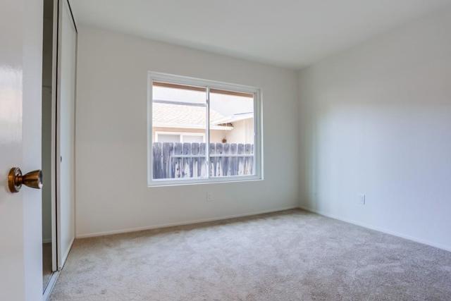 15034 Jenell St, Poway CA: https://media.crmls.org/mediaz/0eff9370-feb2-4577-8c50-fdedf1fdcb92.jpg