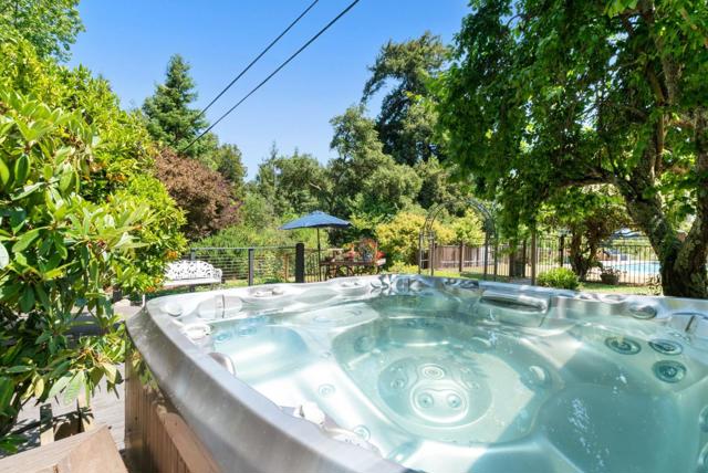 120 Bella Vista Lane, Watsonville CA: https://media.crmls.org/mediaz/0effa7ea-a264-432d-b39e-d62cc697a263.jpg