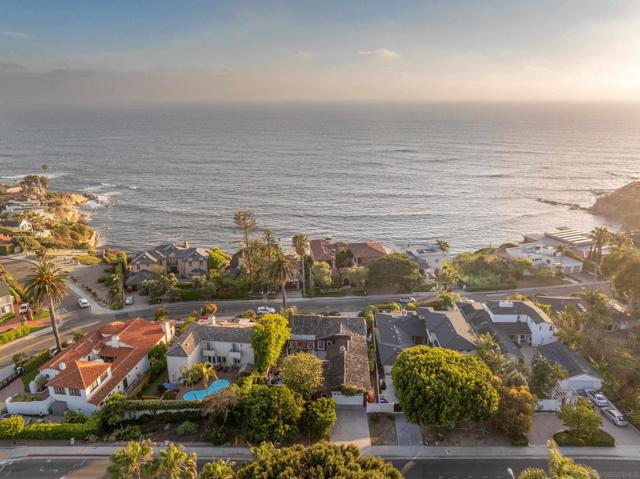 5839 Camino De La Costa, La Jolla CA: https://media.crmls.org/mediaz/0effb9fe-290d-4624-b770-d82d7250efb9.jpg
