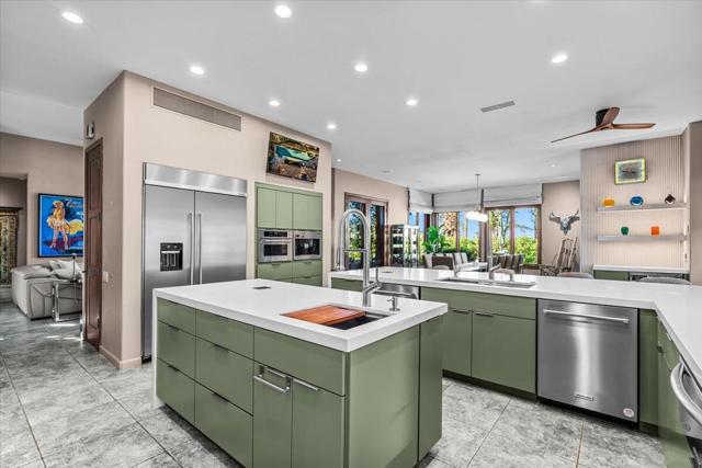 132 Vista Monte, Palm Desert CA: https://media.crmls.org/mediaz/0effd5f5-17b8-423d-b637-2edc512c3678.jpg