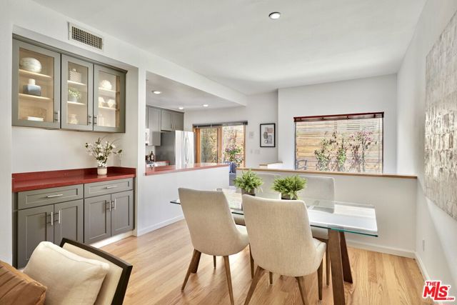 939 15th Street, 7 photo 5