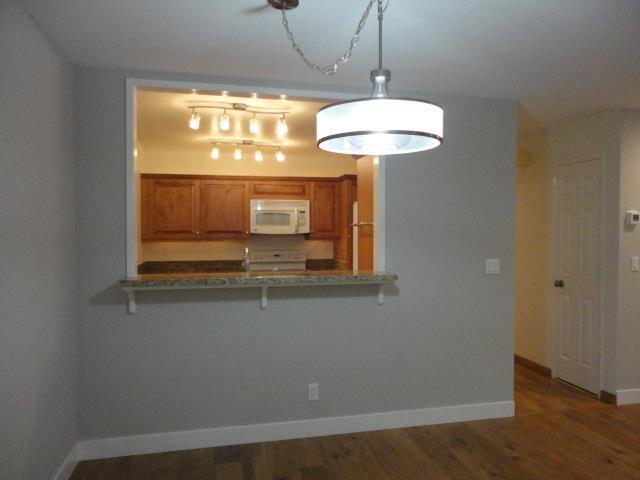 201 Ada Avenue, Mountain View CA: https://media.crmls.org/mediaz/0f006936-9963-4f3e-abfa-4c36b8c5bdb6.jpg