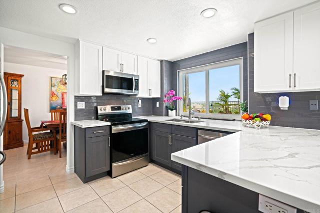 Detail Gallery Image 22 of 67 For 3258 San Helena Dr, Oceanside,  CA 92056 - 4 Beds | 2/1 Baths