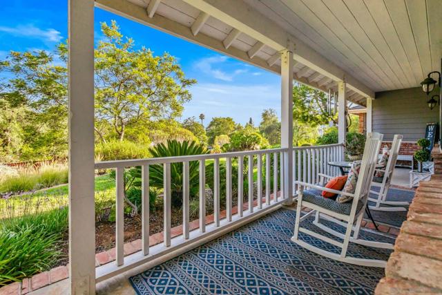 3188 Ora Avo Terrace, Vista CA: https://media.crmls.org/mediaz/0f0347fe-e541-432f-b826-b0f37a1c5d02.jpg