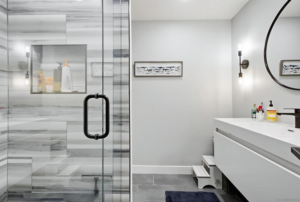 MLS #250044455SD image #18