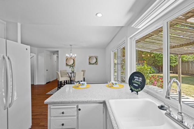 6745 San Anselmo Way, San Jose CA: https://media.crmls.org/mediaz/0f050b1a-a3ef-4506-86c1-9dab914ed3b2.jpg