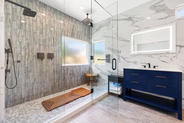 43875 Milan Court, La Quinta CA: https://media.crmls.org/mediaz/0f058c9f-463d-4664-a0e7-28df4c643b05.jpg