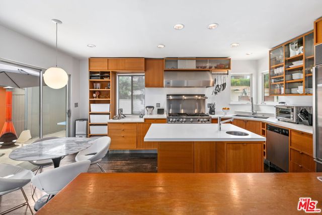 3229 Rosewood Avenue, Los Angeles CA: https://media.crmls.org/mediaz/0f0590c2-a6cd-4ba2-bfae-047a48b86260.jpg