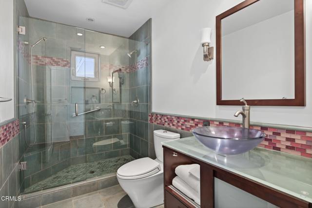 Detail Gallery Image 40 of 57 For 2916 Lakeshore Ct, Oxnard,  CA 93035 - 4 Beds | 3 Baths