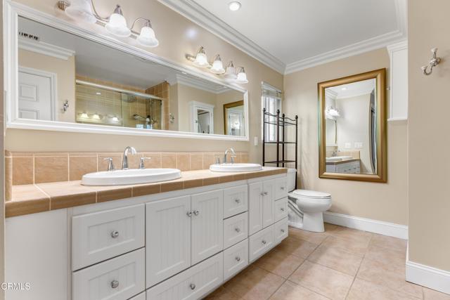 Detail Gallery Image 25 of 29 For 2503 Allanjay Pl, Glendale,  CA 91208 - 5 Beds | 4 Baths