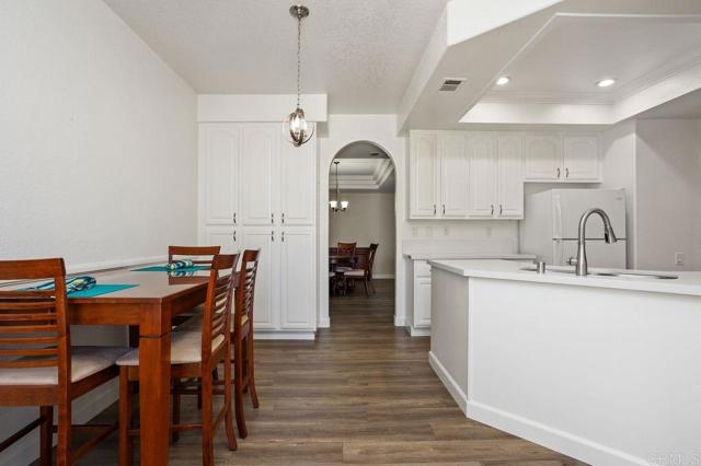3325 Genoa Way, Oceanside CA: https://media.crmls.org/mediaz/0f0a9147-a445-4f11-b0b3-5b5c3f11470a.jpg