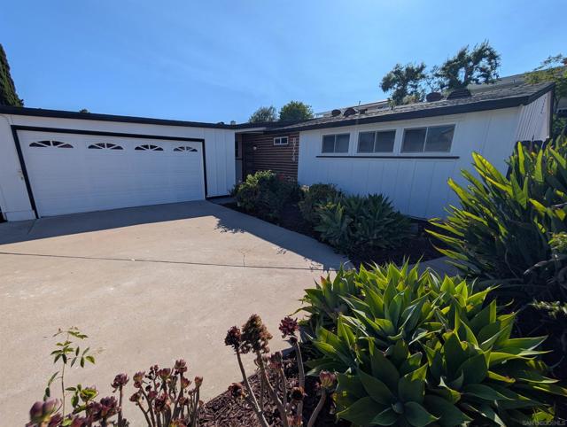 8774 Tommy Drive, San Diego CA: https://media.crmls.org/mediaz/0f0a98f1-90fb-47dc-a2f0-734a72dc313e.jpg