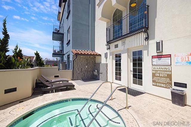 3957 30Th St, San Diego CA: https://media.crmls.org/mediaz/0f0ab7de-fc91-48e3-a2b9-2a828d14739d.jpg