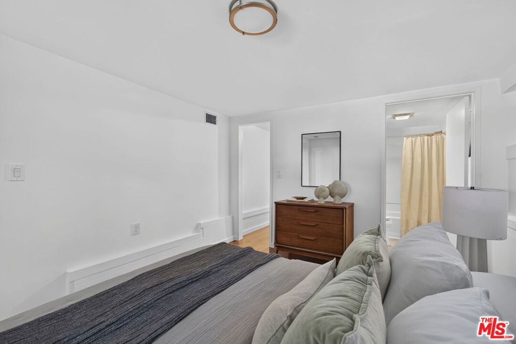 MLS #26985899 image #21