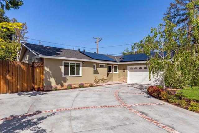 173 Ivy Hill Way, Los Gatos CA: https://media.crmls.org/mediaz/0f0d47fd-c4a5-4dbd-86d9-accbae0bc5e7.jpg
