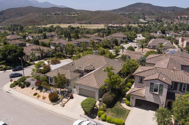 219 Via Rebecca, Thousand Oaks CA: https://media.crmls.org/mediaz/0f0d70b3-250e-43d9-8a22-2fd1f82fa33e.jpg