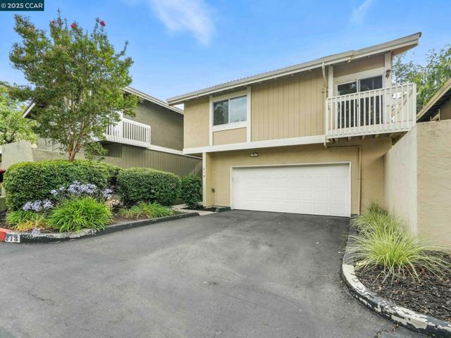 218 Jewel Ter, Danville CA: https://media.crmls.org/mediaz/0f0dab42-8145-4f31-873d-d58752237808.jpg