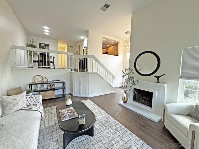 2953 Old Bridgeport Way, San Diego CA: https://media.crmls.org/mediaz/0f0e1cfc-de8a-4361-838b-390aa799f2de.jpg