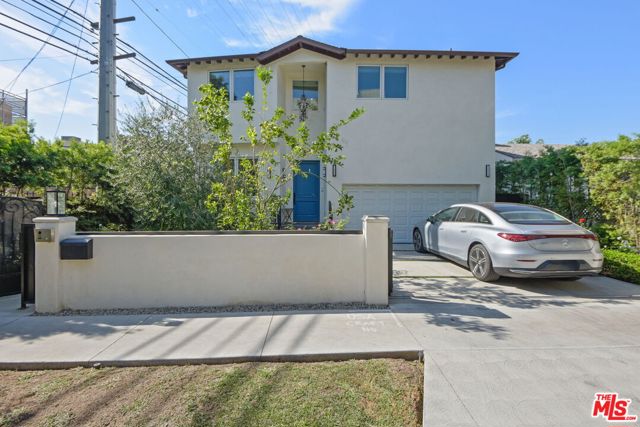 1153 S Clark Drive, Los Angeles CA: https://media.crmls.org/mediaz/0f0ecf47-42f7-475e-9c20-4868617cf7d6.jpg