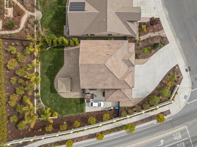 1515 Sunflower Drive, Hollister CA: https://media.crmls.org/mediaz/0f0f7cd1-49cf-4211-a86f-c976065ae204.jpg