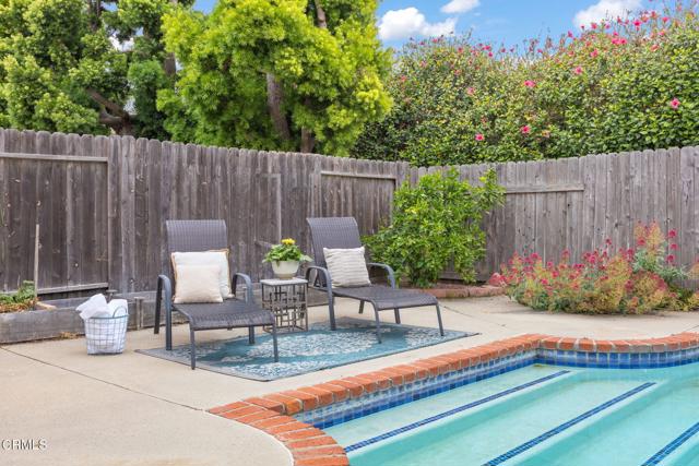 9542 Halifax Street, Ventura CA: https://media.crmls.org/mediaz/0f13d4e1-7e58-4922-a097-77ef49942014.jpg